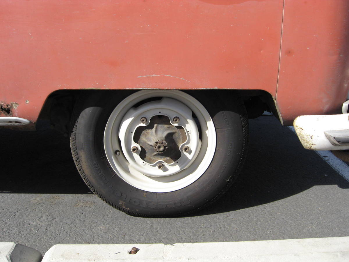 Image may have been reduced in size. Click image to view fullscreen.