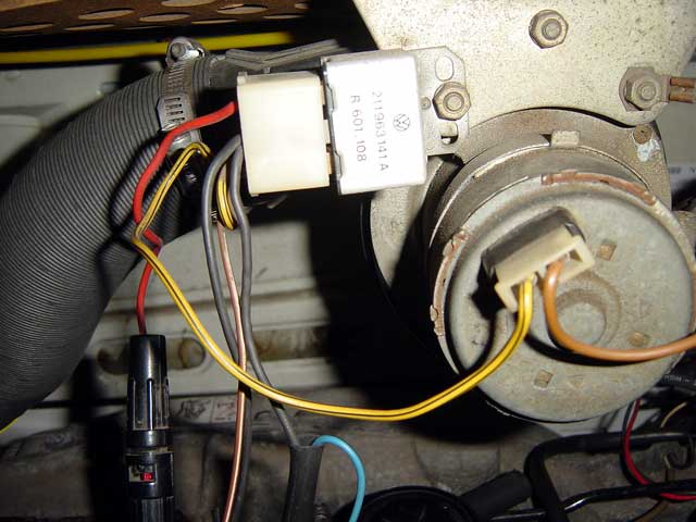 TheSamba.com :: Bay Window Bus - View topic - Blower motor wiring