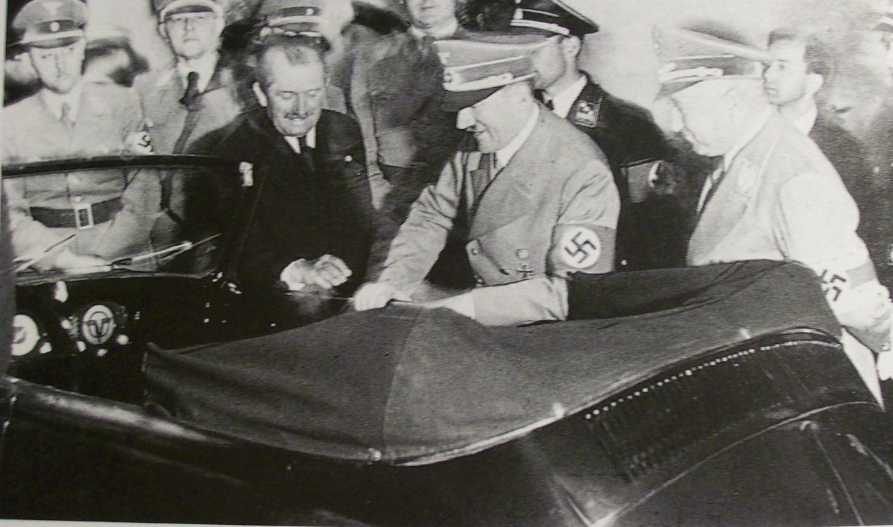 Image may have been reduced in size. Click image to view fullscreen.
