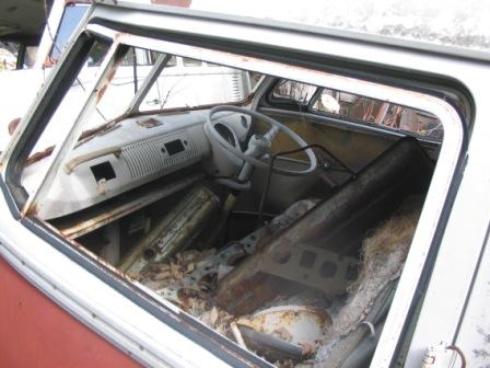 Image may have been reduced in size. Click image to view fullscreen.