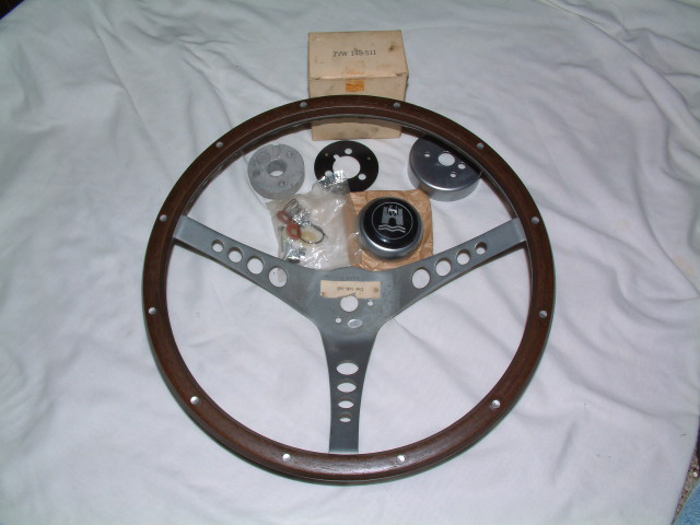 VINTAGE SUPERIOR PERFORMANCE PRODUCTS THE 500 WOOD STEERING