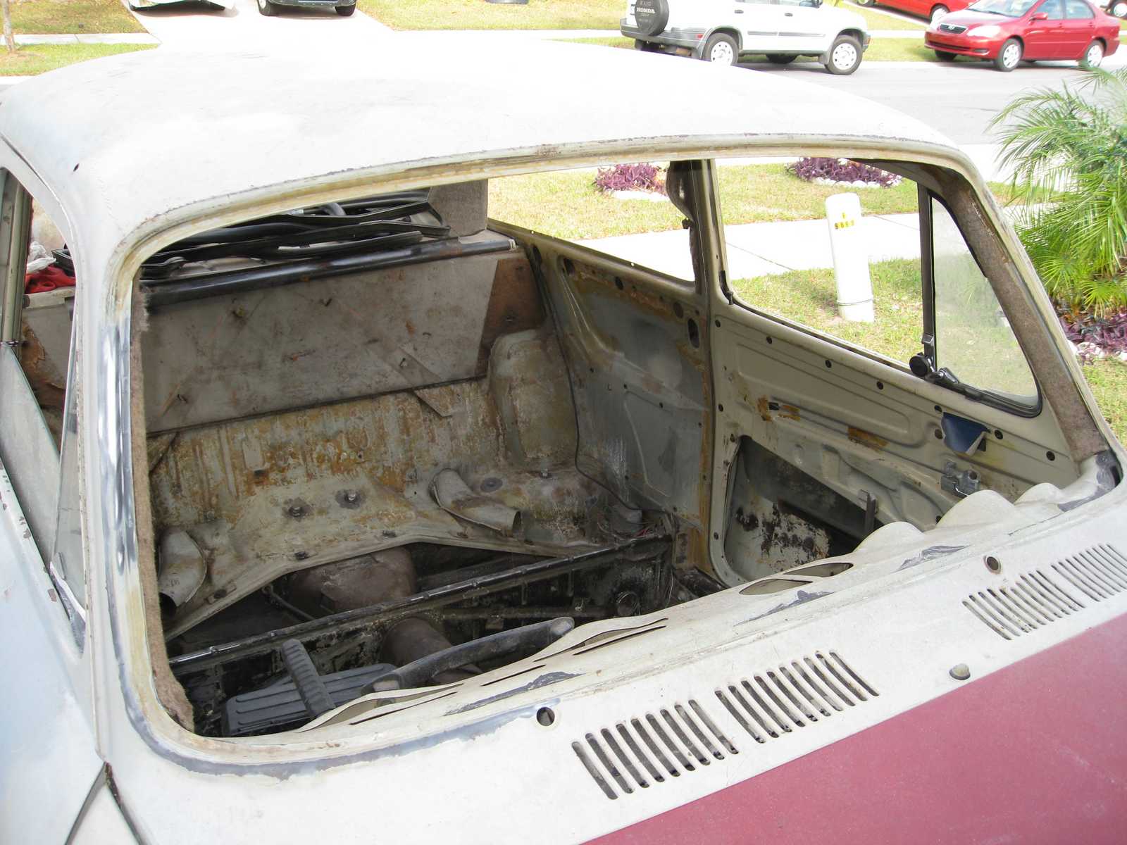 Image may have been reduced in size. Click image to view fullscreen.