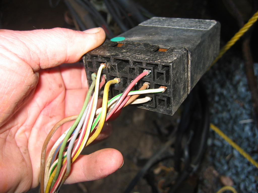 Vanagon View topic Pic of the idle stabilizer unit?