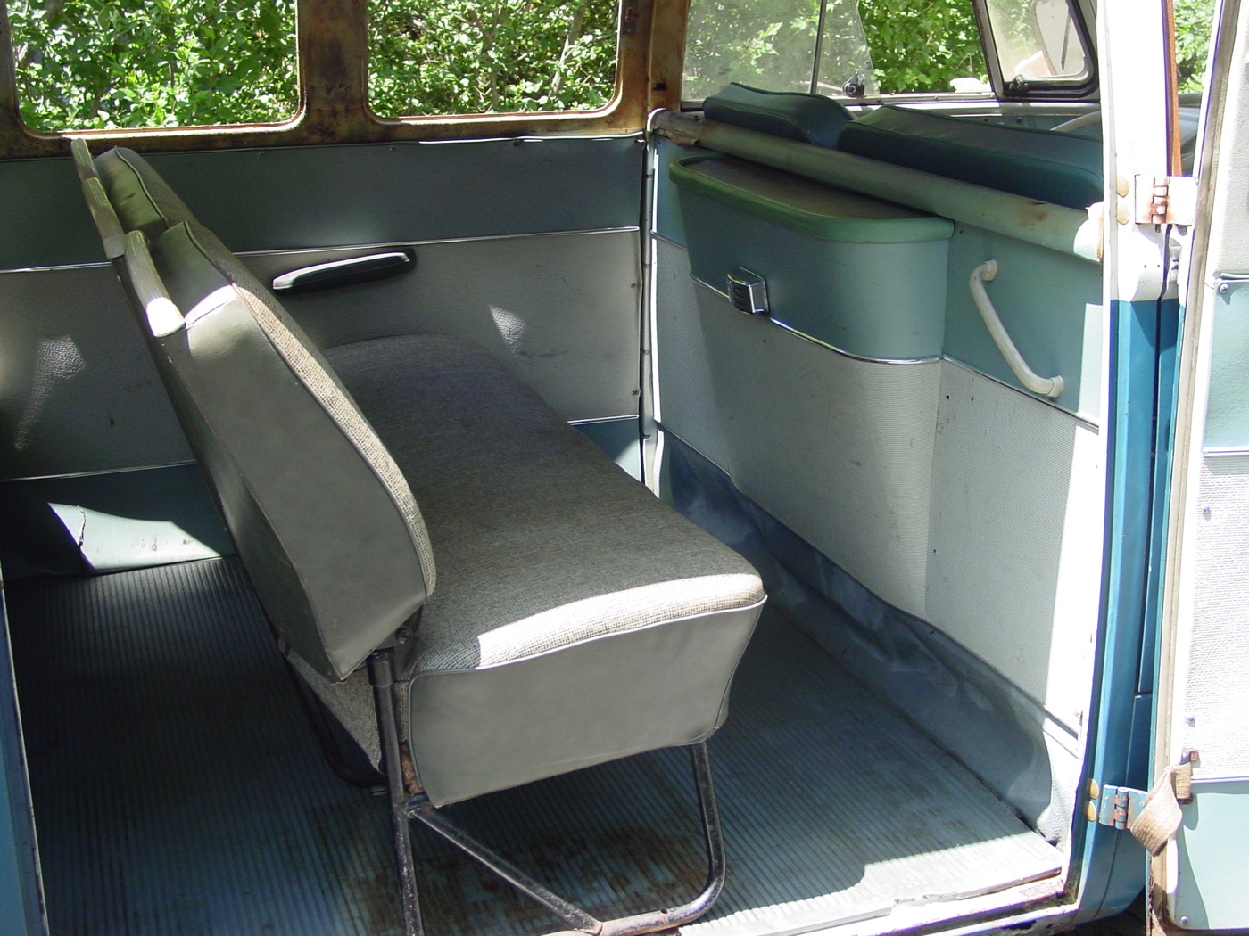 Image may have been reduced in size. Click image to view fullscreen.