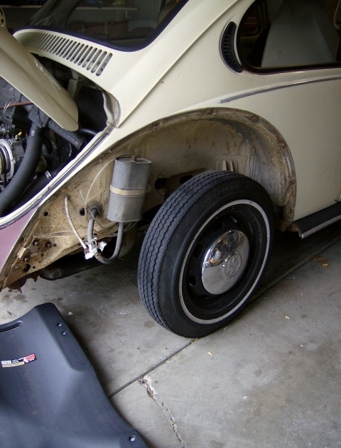 Image may have been reduced in size. Click image to view fullscreen.