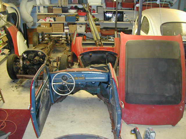 Image may have been reduced in size. Click image to view fullscreen.