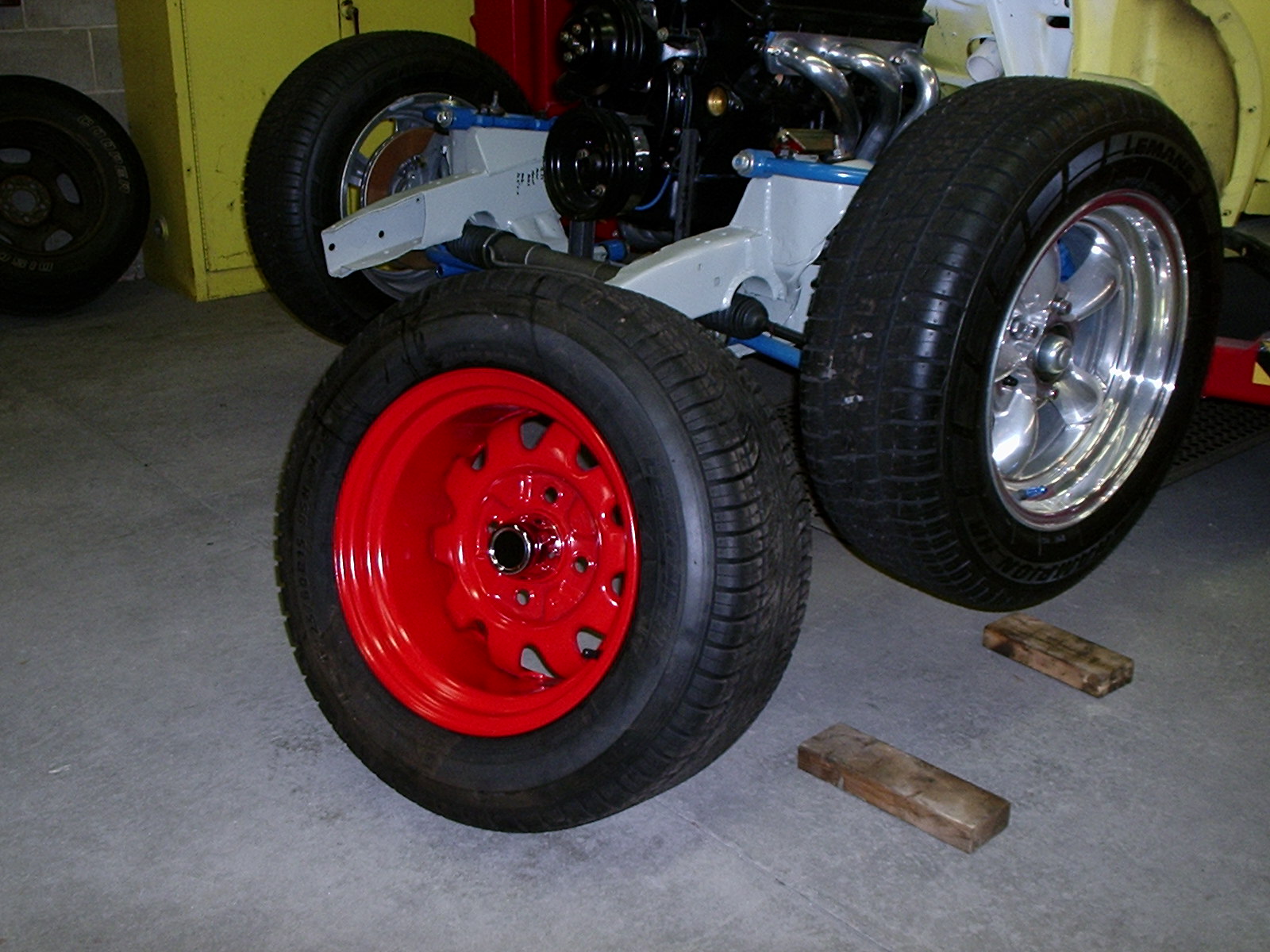 Gallery Widened Marathon Wheels (8.5")