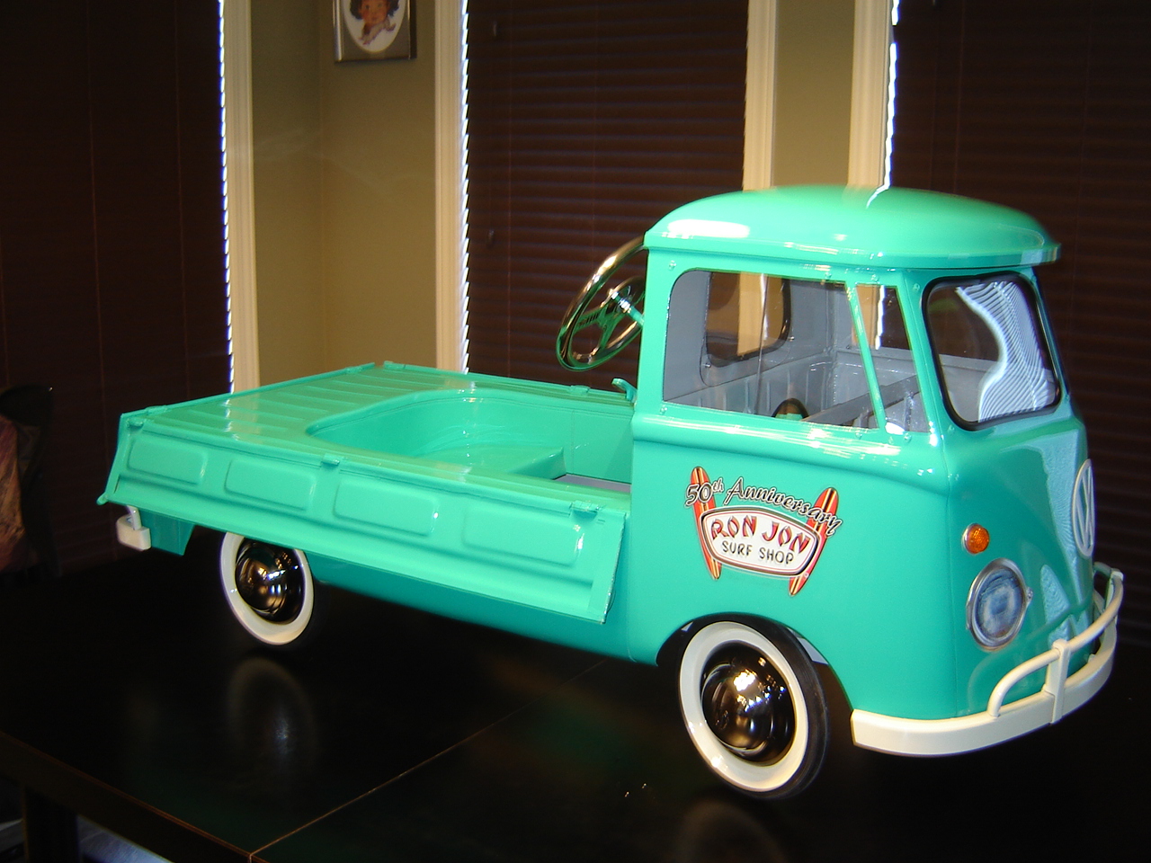 Kombi pedal car outlet