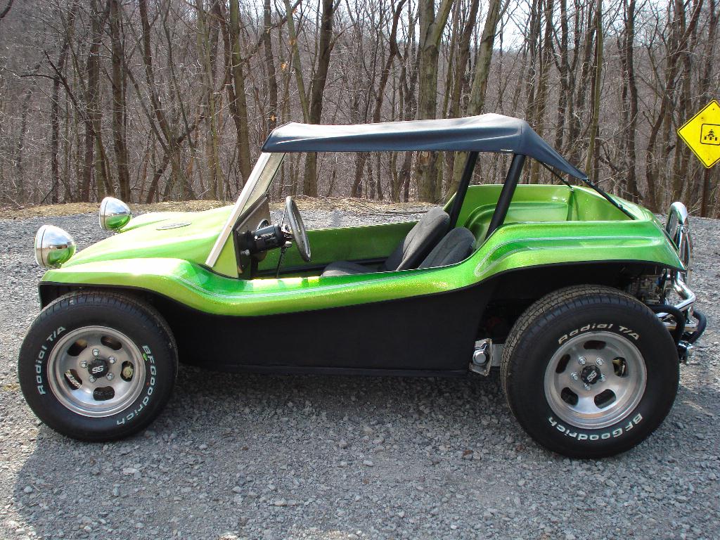 green beach buggy