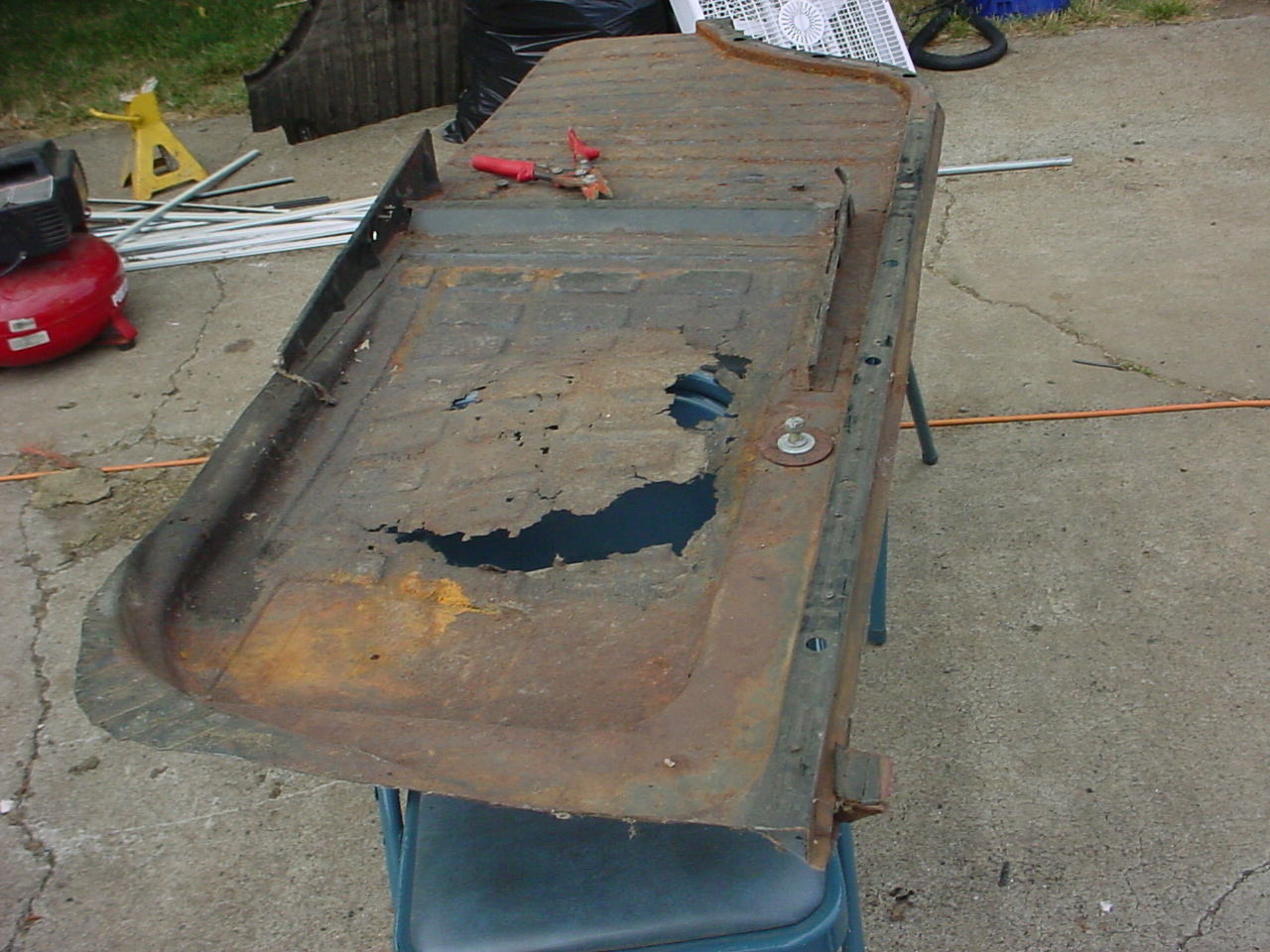 Image may have been reduced in size. Click image to view fullscreen.
