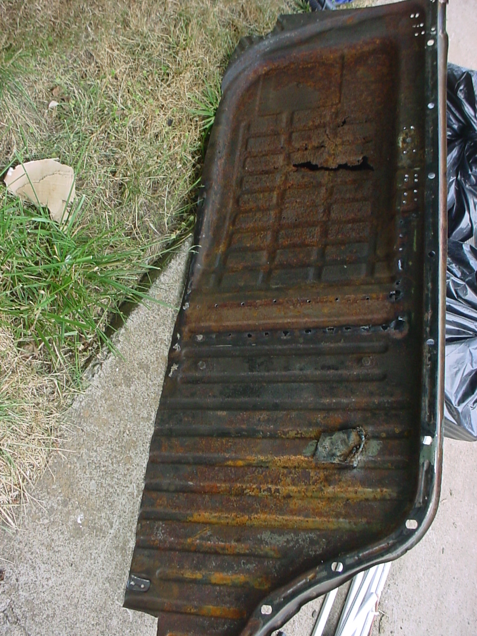 Image may have been reduced in size. Click image to view fullscreen.