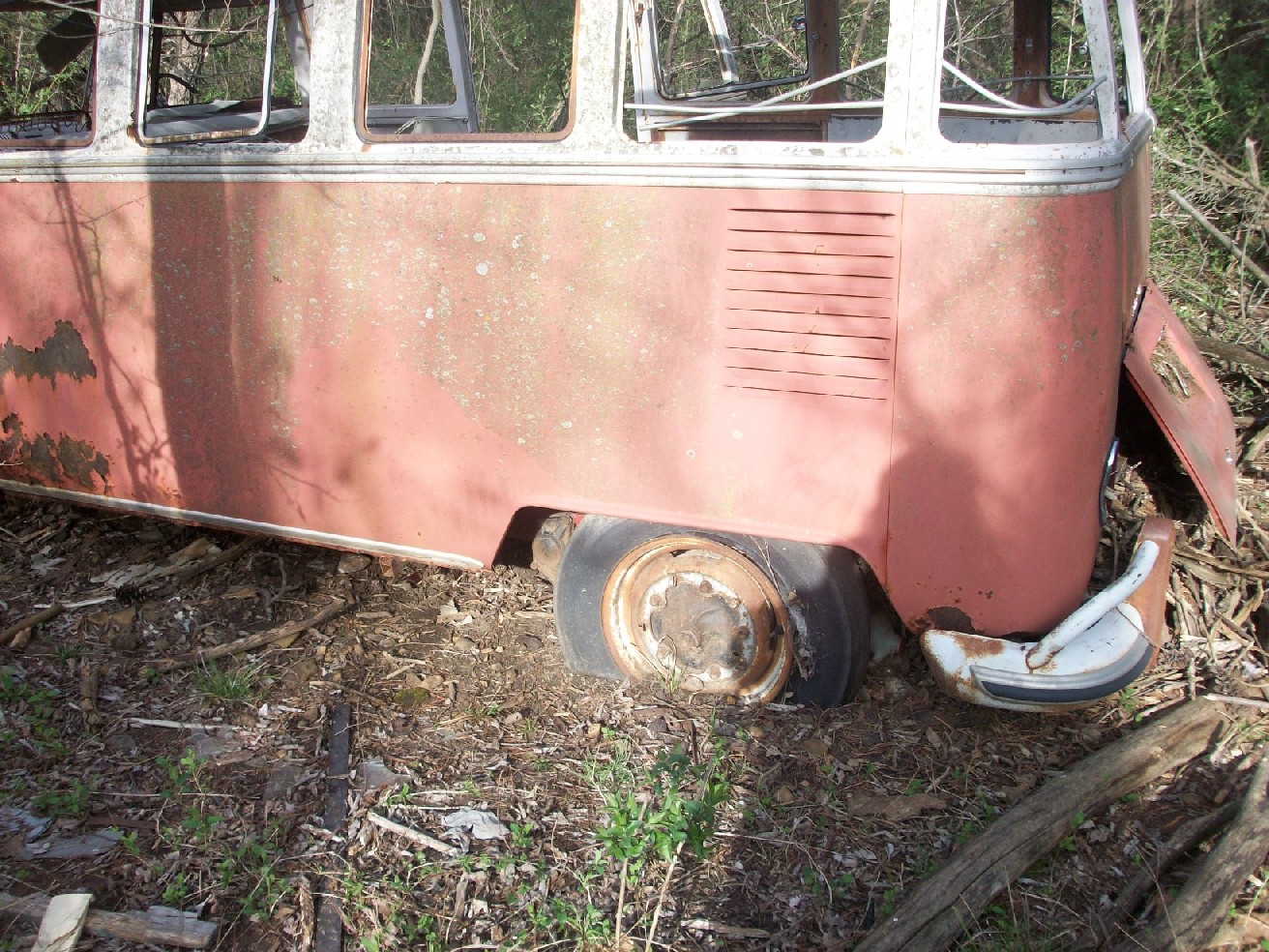 Image may have been reduced in size. Click image to view fullscreen.