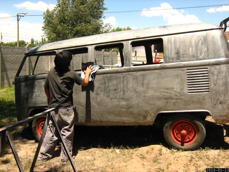 Image may have been reduced in size. Click image to view fullscreen.