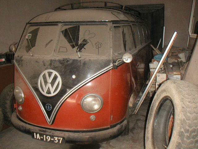 Image may have been reduced in size. Click image to view fullscreen.