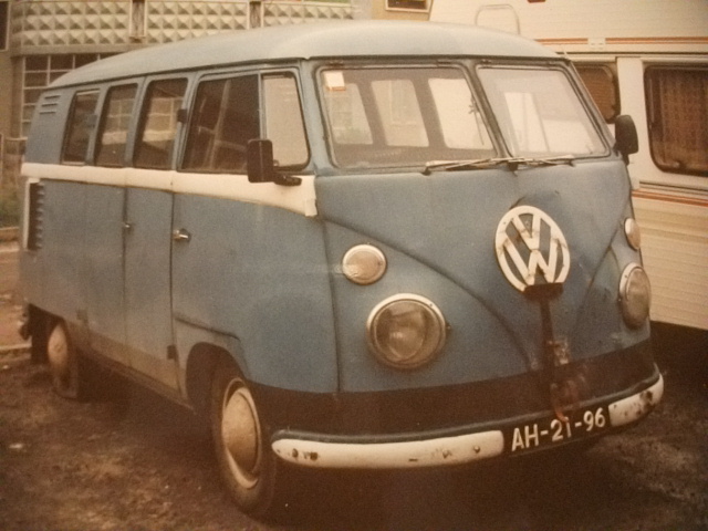 Image may have been reduced in size. Click image to view fullscreen.