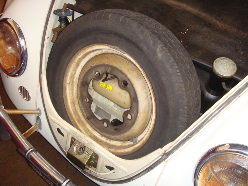 Image may have been reduced in size. Click image to view fullscreen.