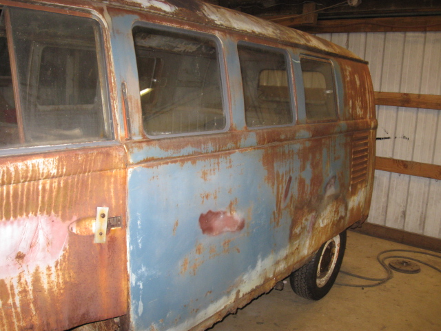 Image may have been reduced in size. Click image to view fullscreen.