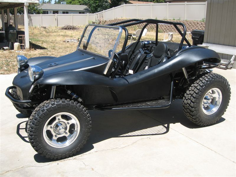 black dune buggy