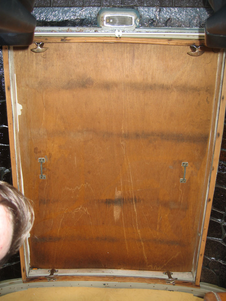 Image may have been reduced in size. Click image to view fullscreen.