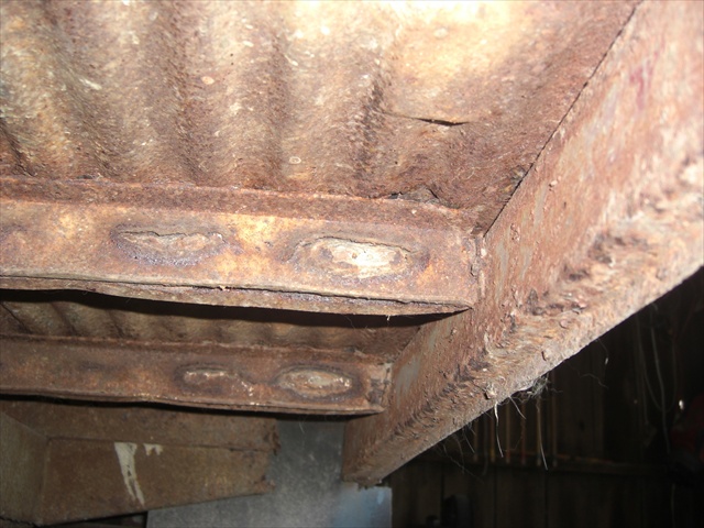 Image may have been reduced in size. Click image to view fullscreen.