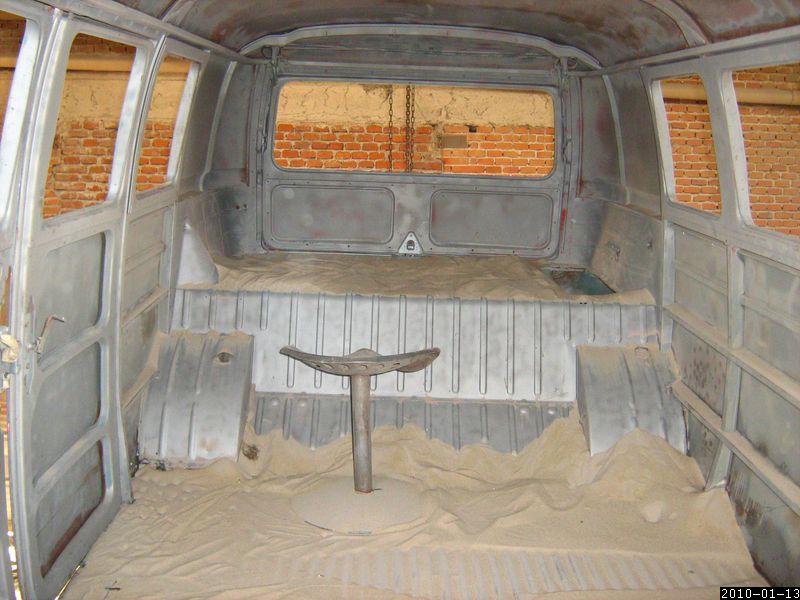 Image may have been reduced in size. Click image to view fullscreen.