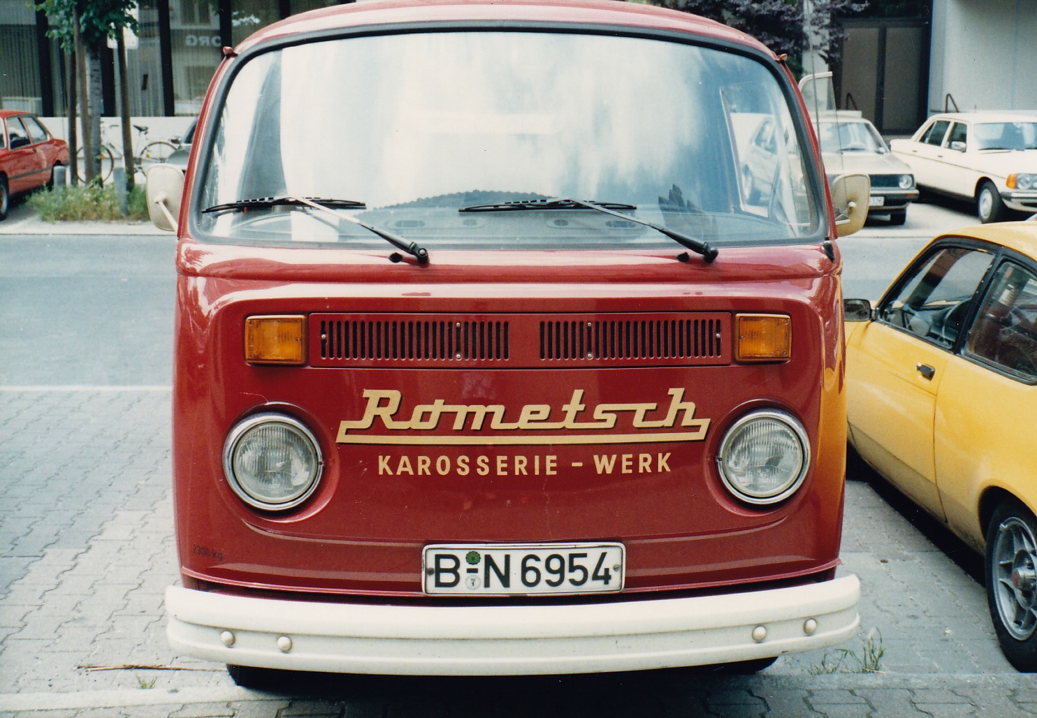 Image may have been reduced in size. Click image to view fullscreen.