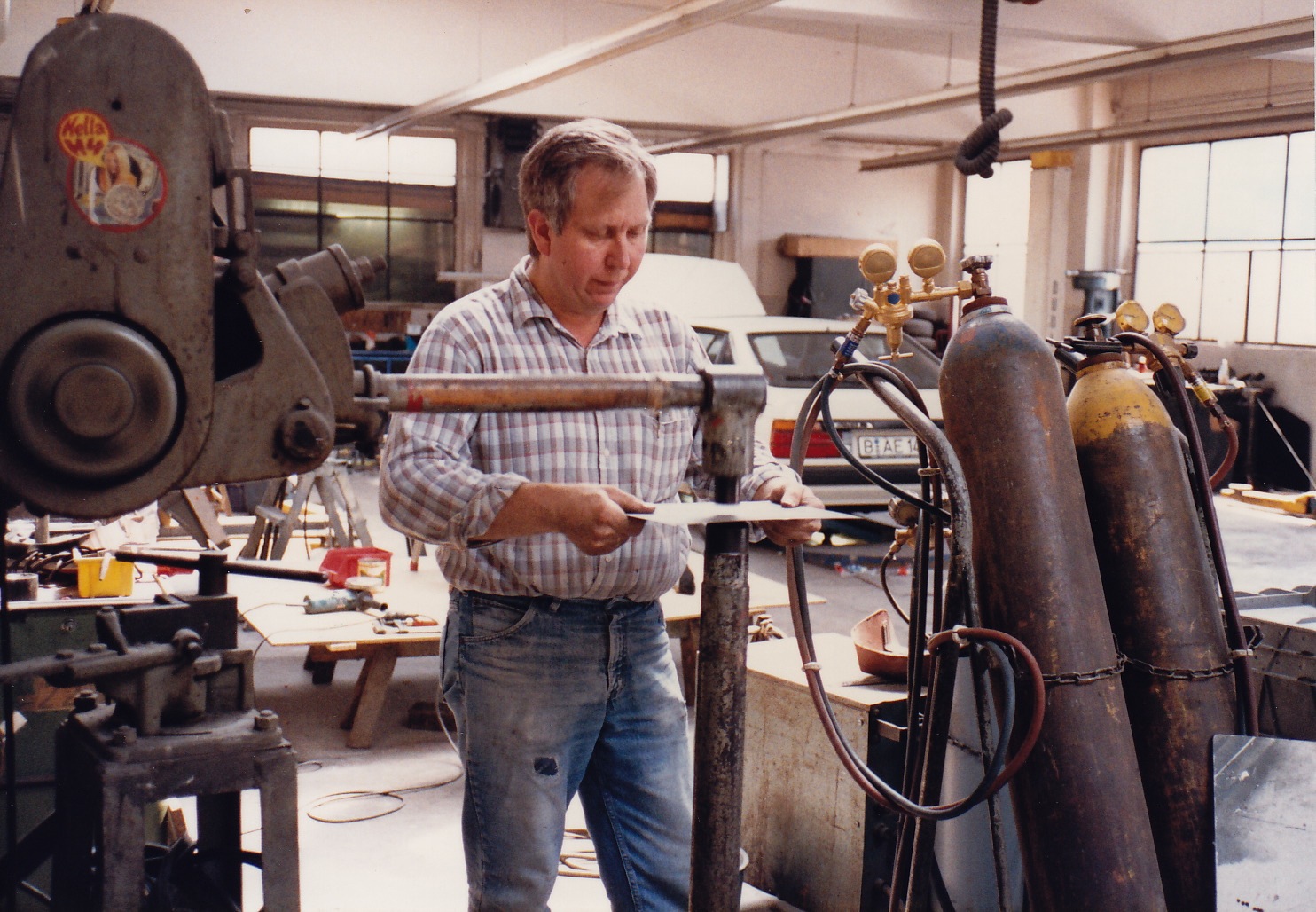 Image may have been reduced in size. Click image to view fullscreen.