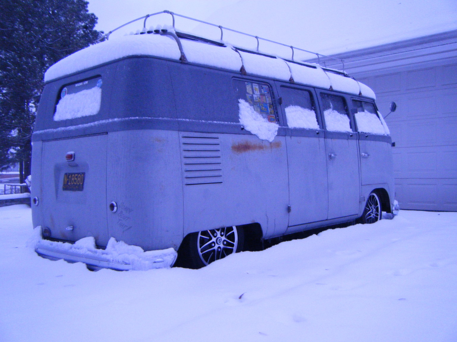 Image may have been reduced in size. Click image to view fullscreen.