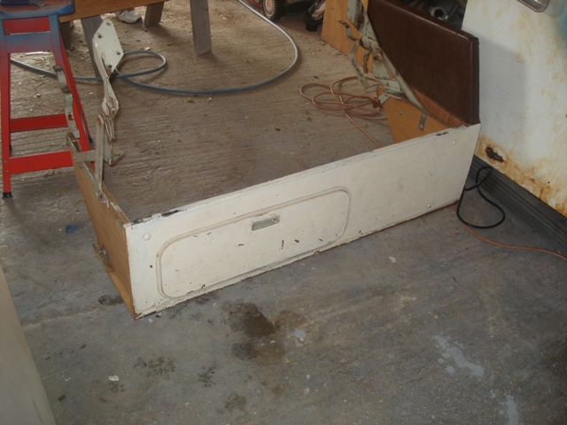 Image may have been reduced in size. Click image to view fullscreen.