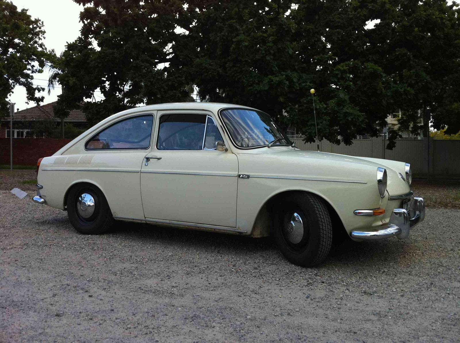 Image may have been reduced in size. Click image to view fullscreen.