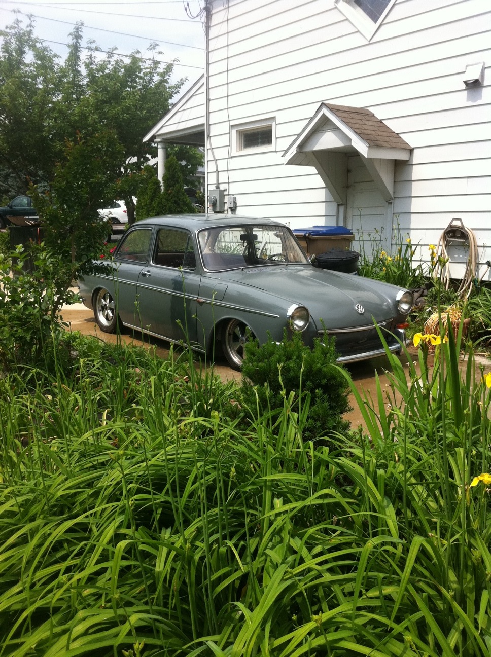 Image may have been reduced in size. Click image to view fullscreen.