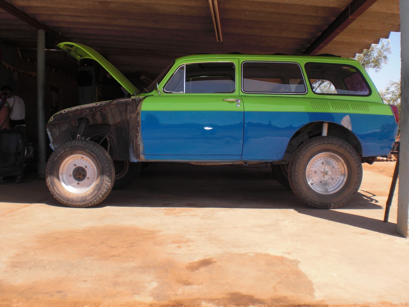 Image may have been reduced in size. Click image to view fullscreen.