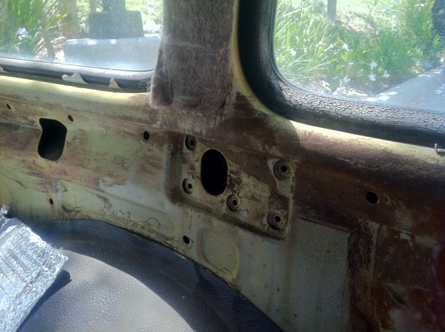 Image may have been reduced in size. Click image to view fullscreen.