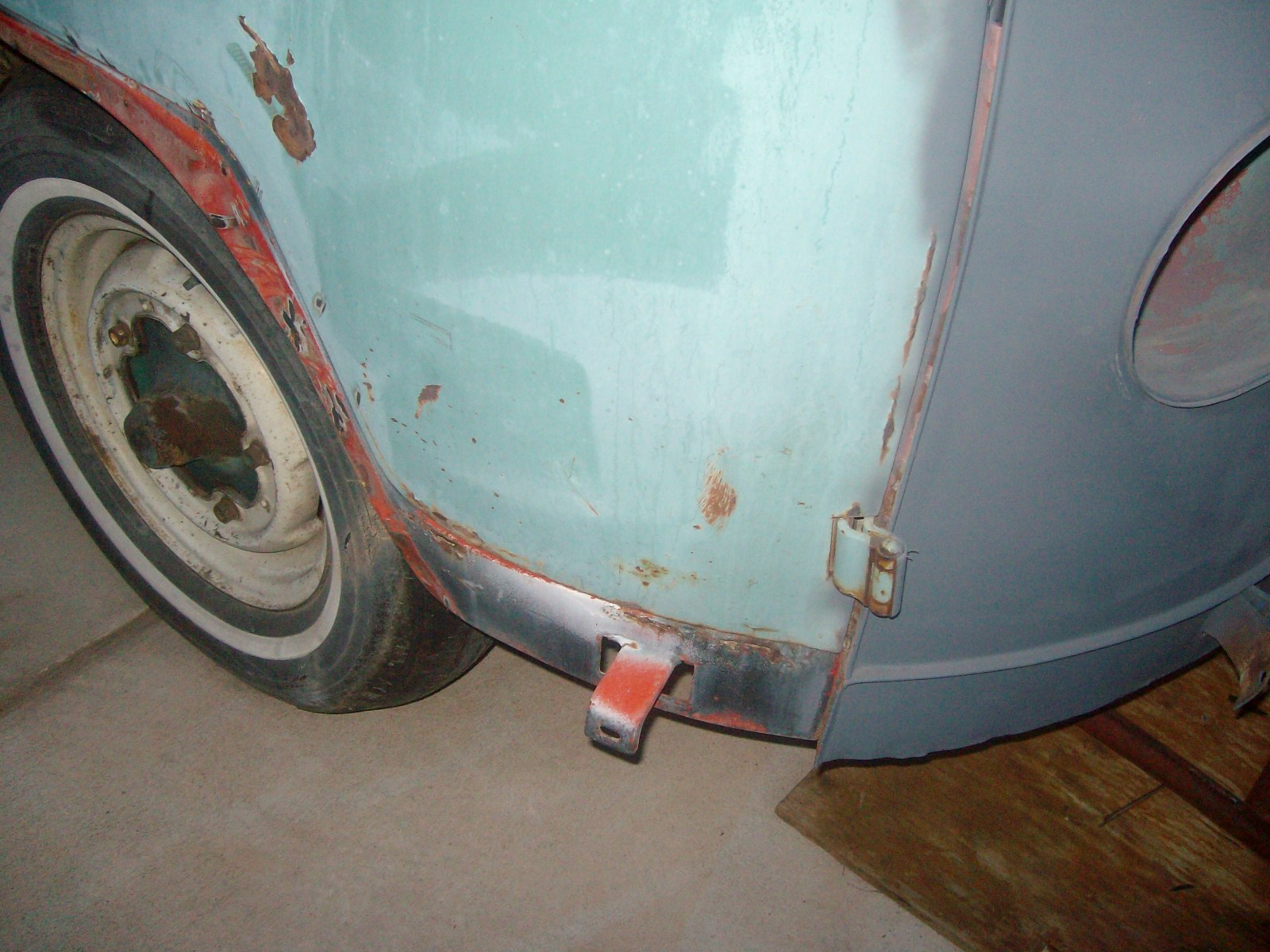 Image may have been reduced in size. Click image to view fullscreen.