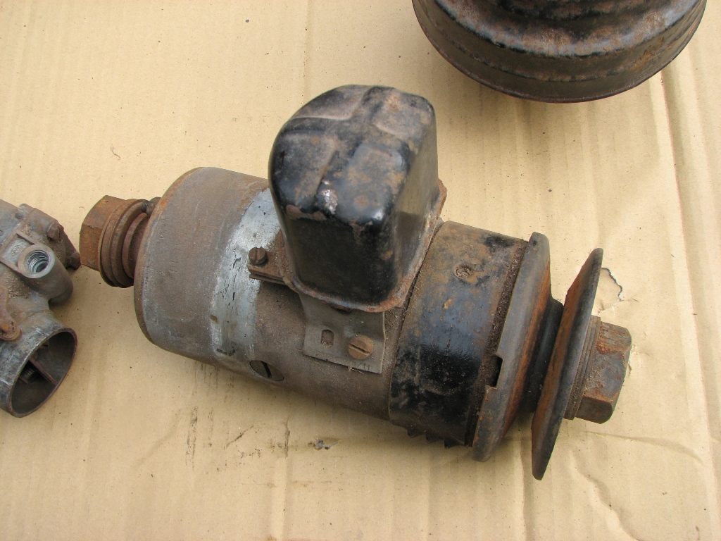 Image may have been reduced in size. Click image to view fullscreen.