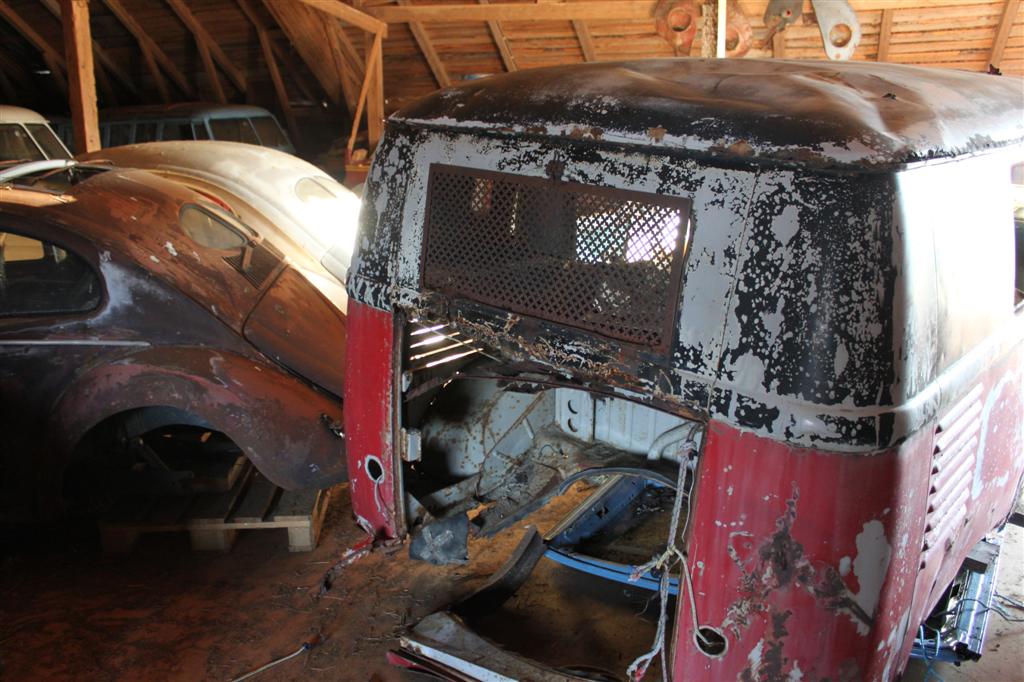 Image may have been reduced in size. Click image to view fullscreen.