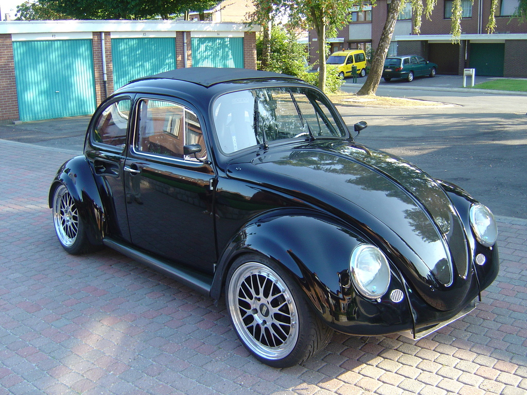 Volkswagen Жук старый