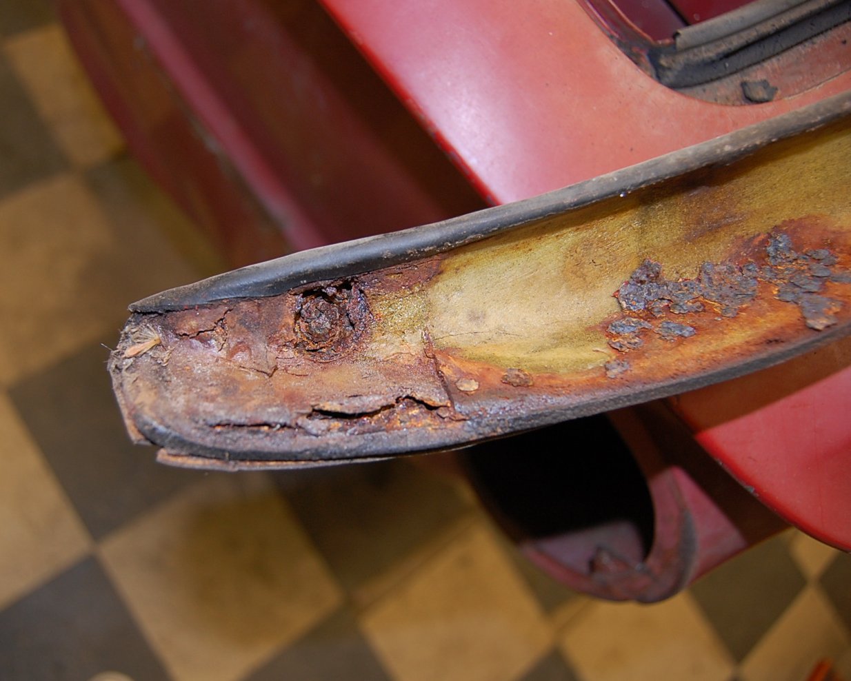 Image may have been reduced in size. Click image to view fullscreen.