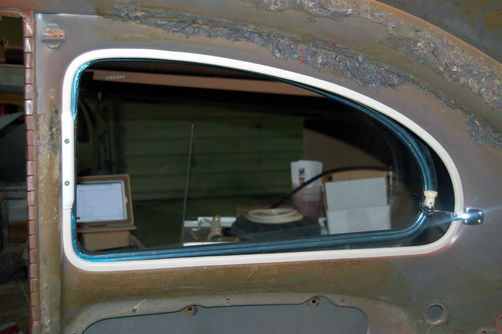 Image may have been reduced in size. Click image to view fullscreen.