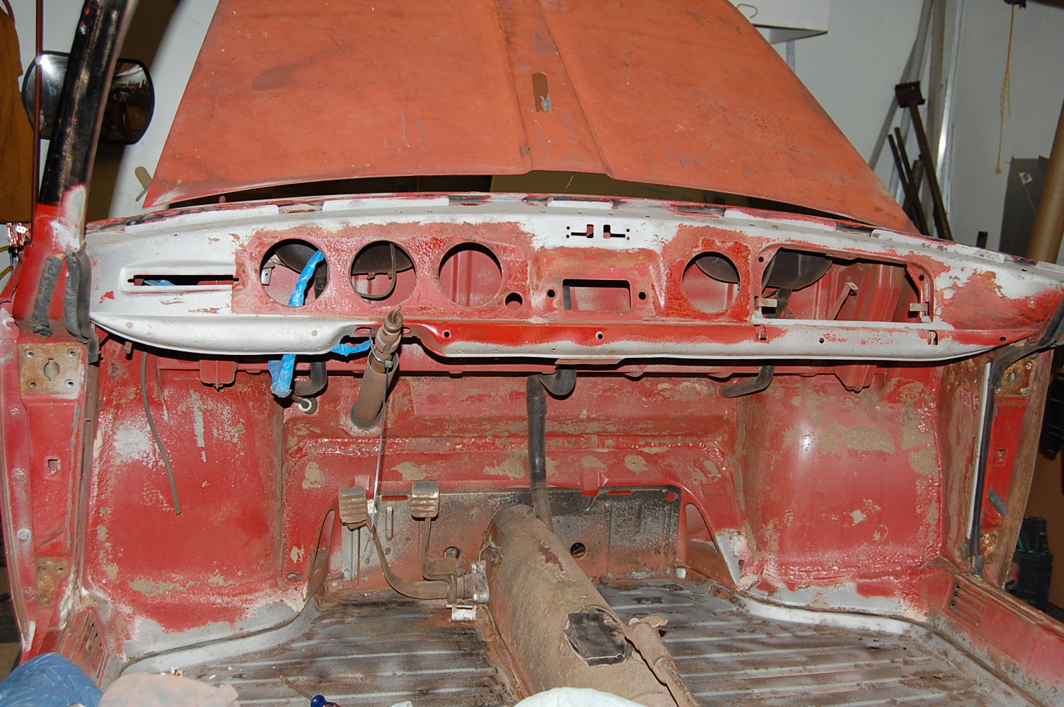 Image may have been reduced in size. Click image to view fullscreen.