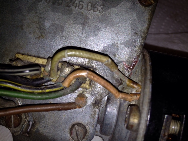 Image may have been reduced in size. Click image to view fullscreen.