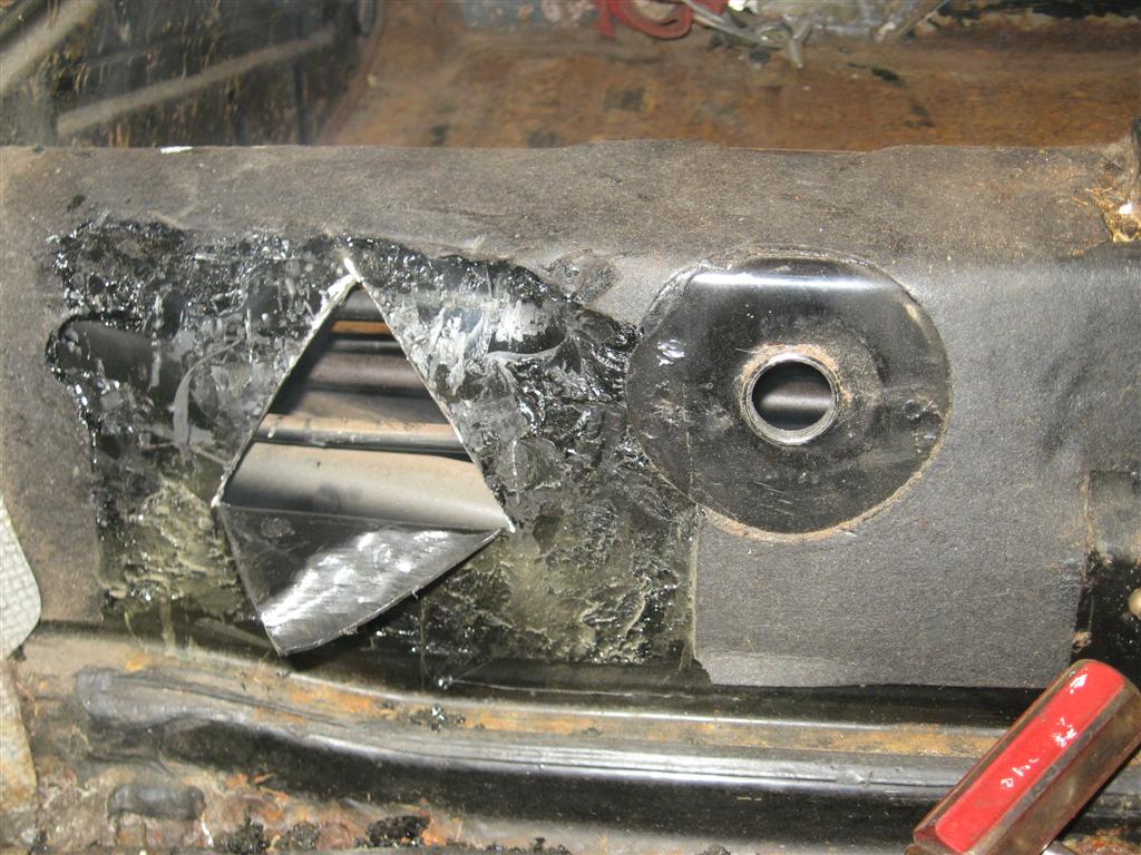 Image may have been reduced in size. Click image to view fullscreen.