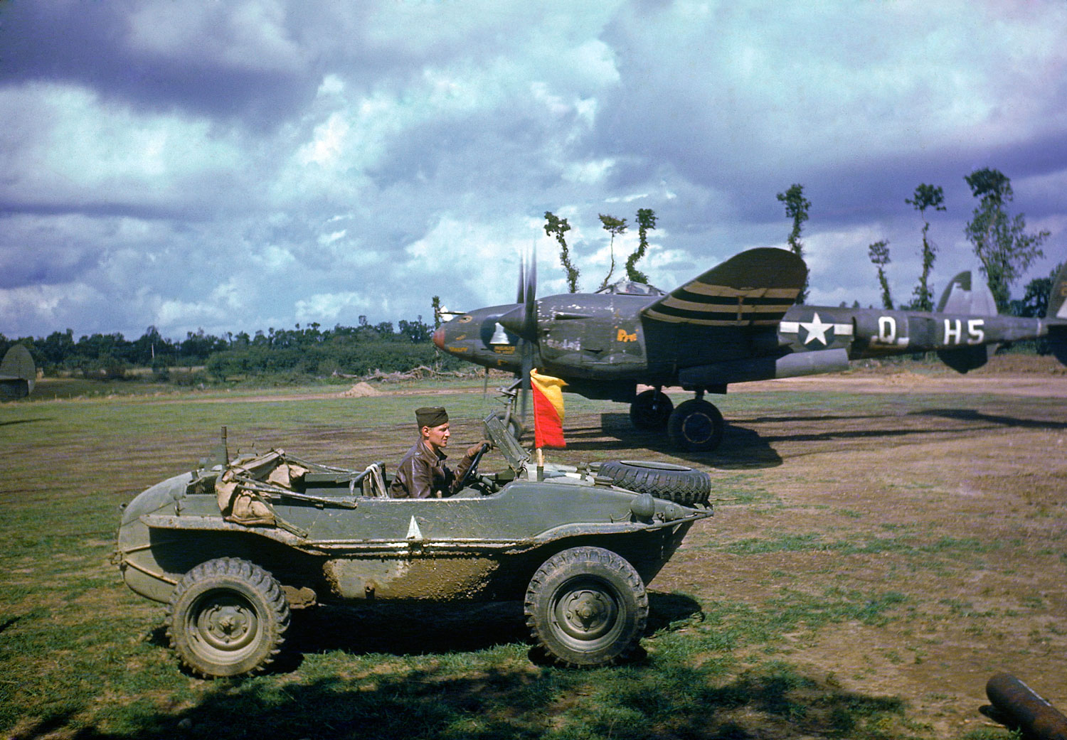 Image may have been reduced in size. Click image to view fullscreen.