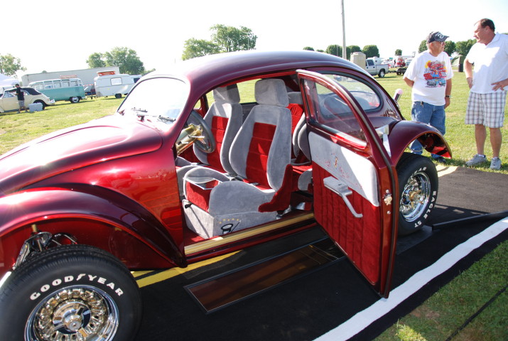 Image may have been reduced in size. Click image to view fullscreen.