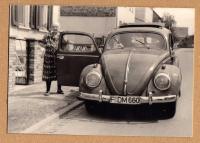 Tante drives a Sunroof Split Beetle