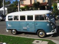 1966 13 window deluxe VW bus