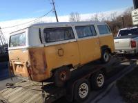 71 Deluxe Sunroof Bus