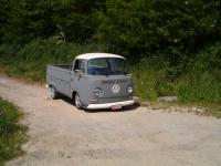pick-up truck