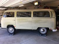 1968 One owner L10 H Arizona yellow Deluxe walk through Bus