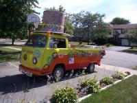 The Bartlett Hippie Hay ride in 2003 parade dress